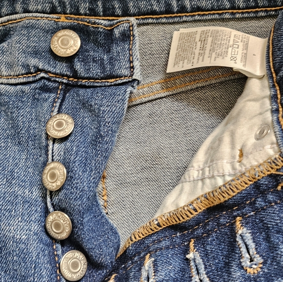 Old Navy Extra High-Rise Sky-Hi Straight Jeans (Size 4) - Picture 4 of 5